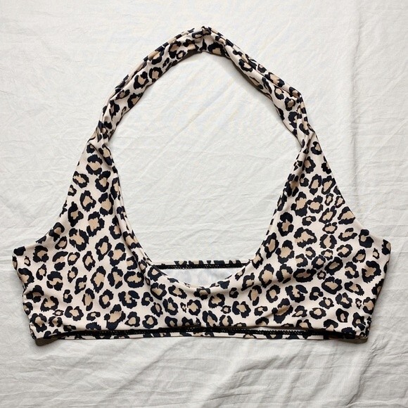 Shein Bikini Bundle Size Large (4 tops, 1 bottom) - Picture 11 of 16